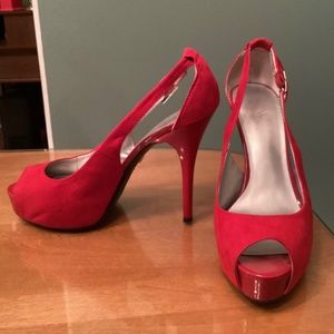 Red Platform Pumps